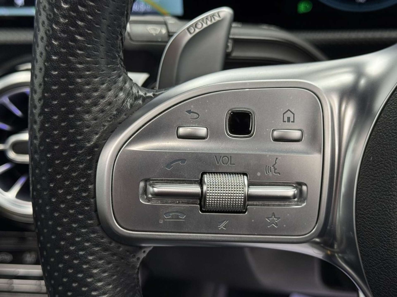 Used Mercedes-Benz A-Class 2019 for sale - 76418583: Photo 29