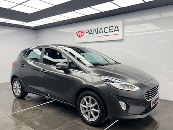 Used Ford Fiesta 2018 for sale - 78210430: Photo