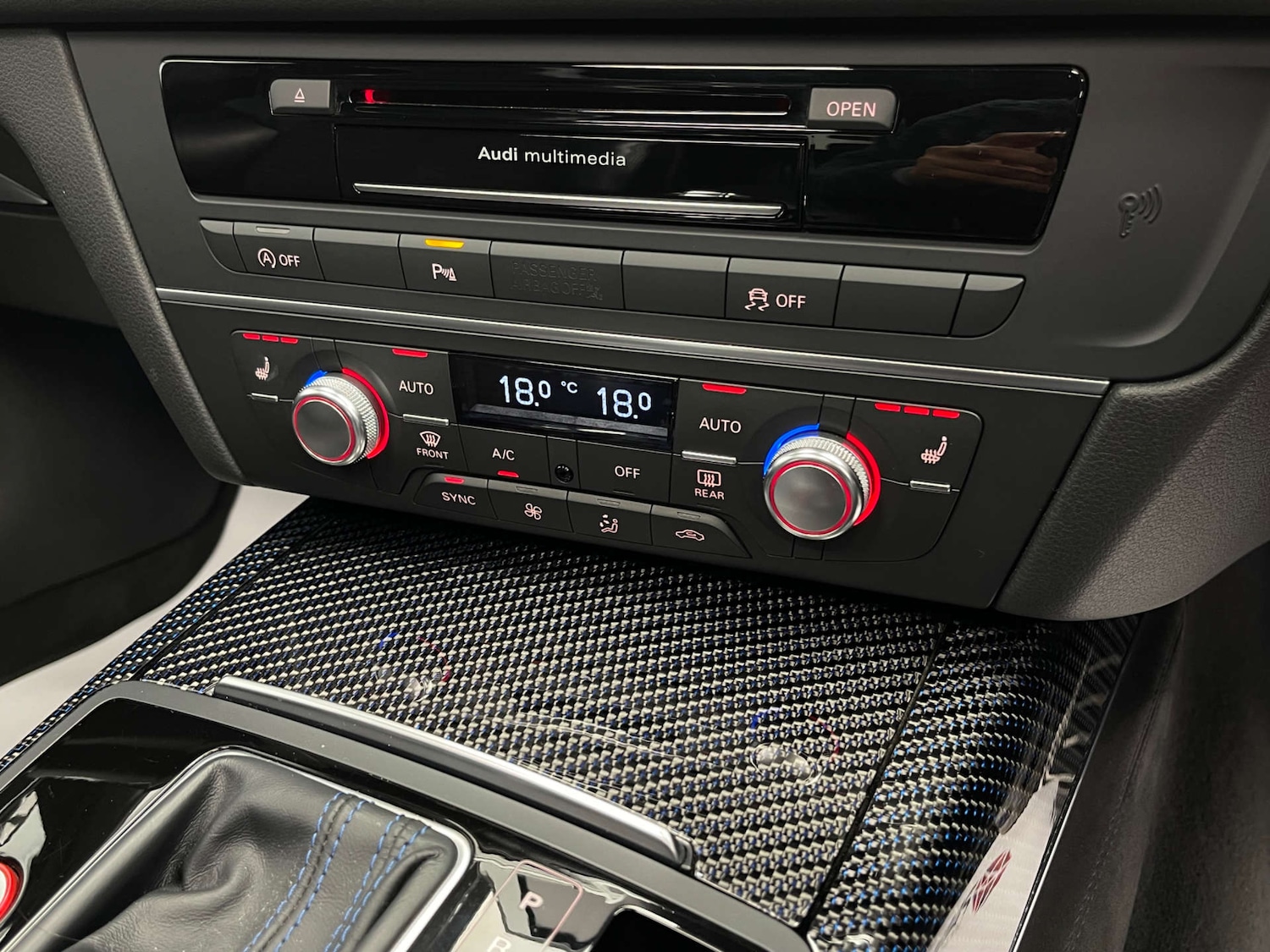 Used Audi RS6 Avant 2018 for sale - 78094425: Photo 25