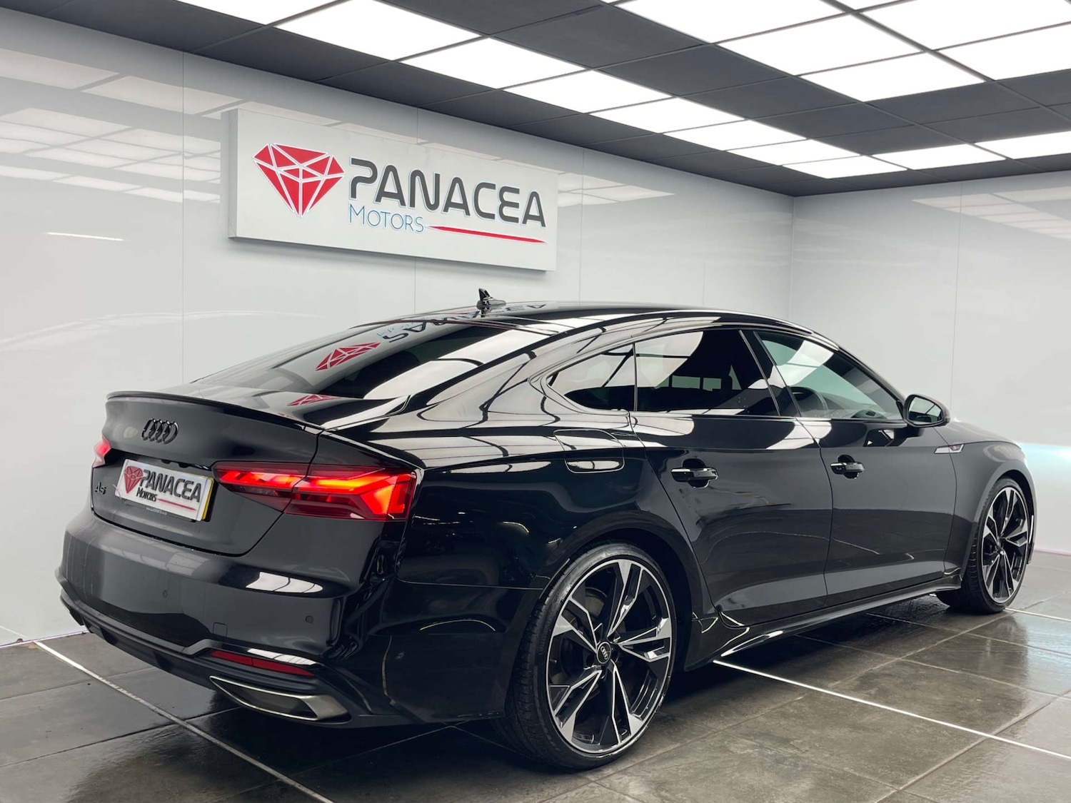 Used Audi A5 2022 for sale - 77195871: Photo 3