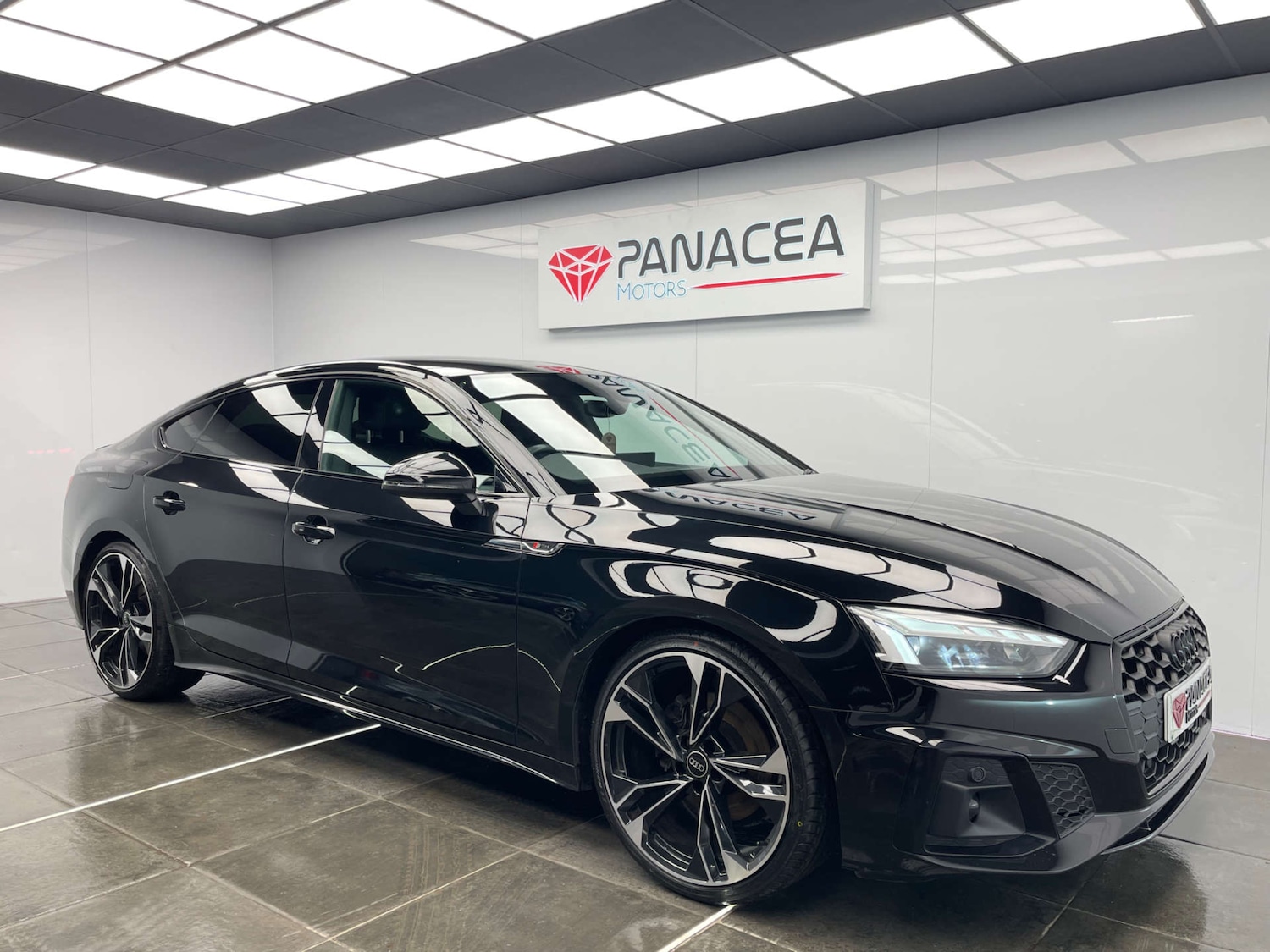 Used Audi A5 2022 for sale - 77195871: Photo 4