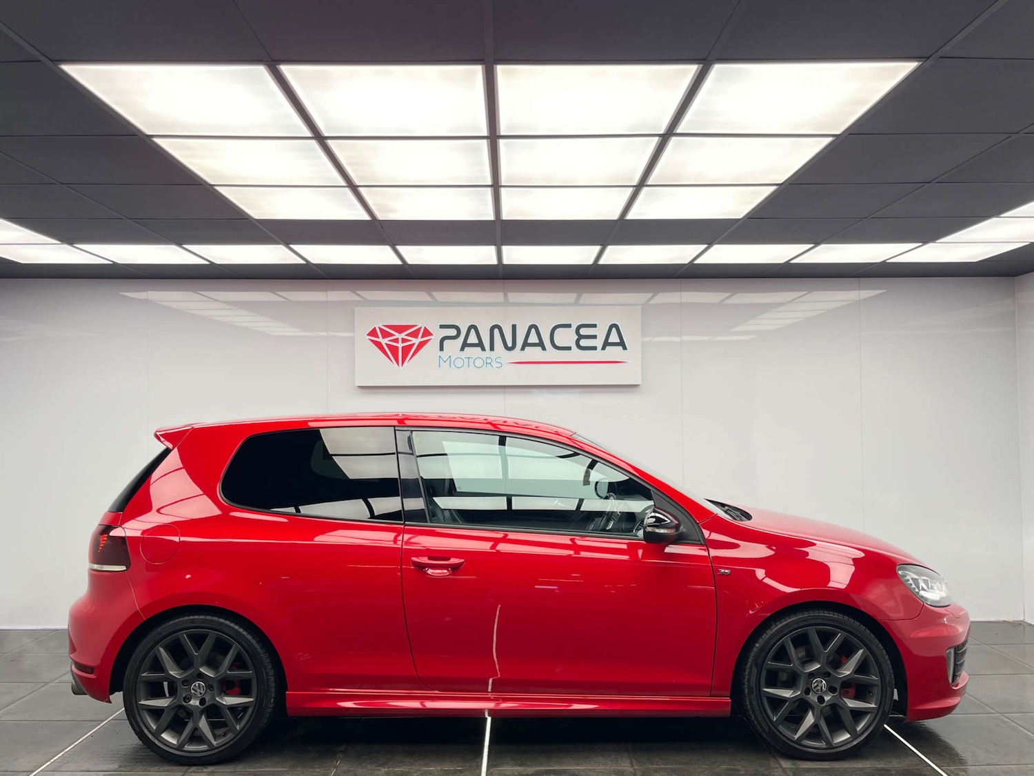 Used Volkswagen Golf 2012 for sale - 76830046: Photo 4