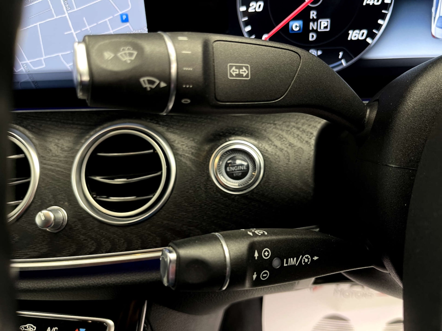 Used Mercedes-Benz E Class 2016 for sale - 76665415: Photo 32