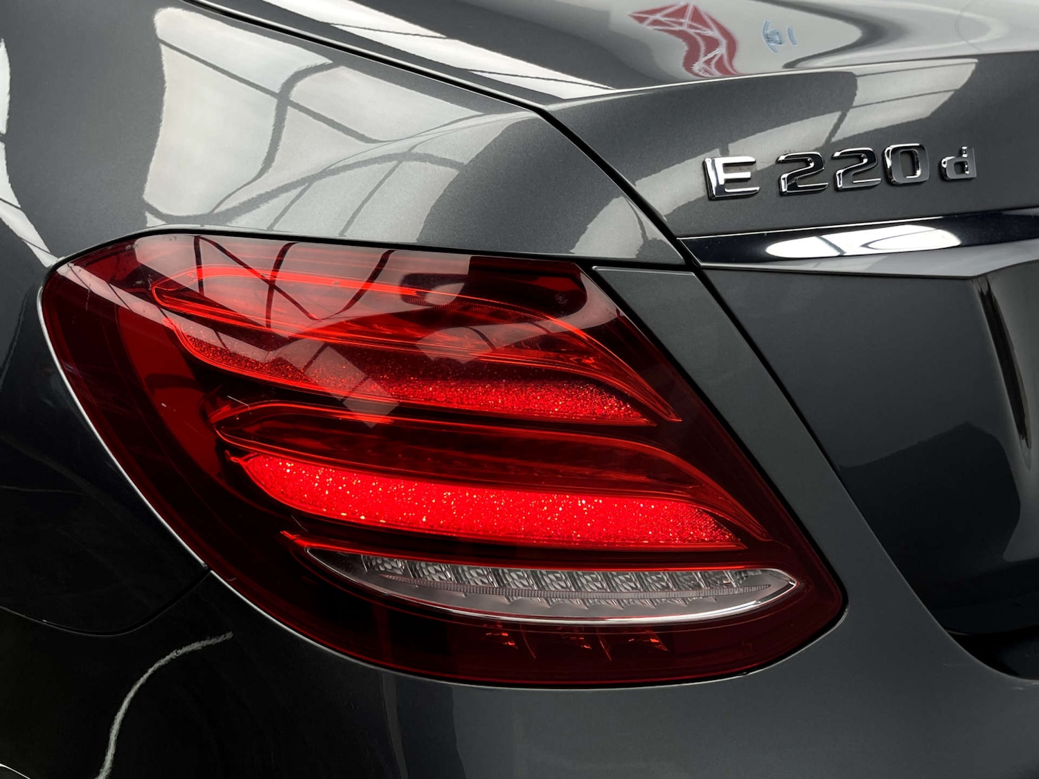 Used Mercedes-Benz E Class 2016 for sale - 76665415: Photo 36