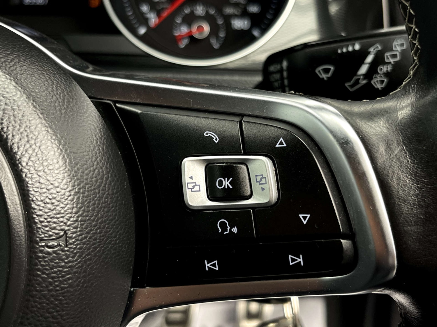 Used Volkswagen Golf 2014 for sale - 76751440: Photo 14