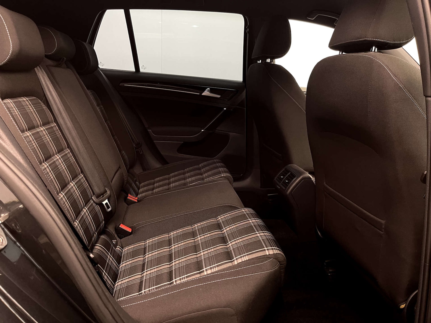 Used Volkswagen Golf 2014 for sale - 76751440: Photo 18