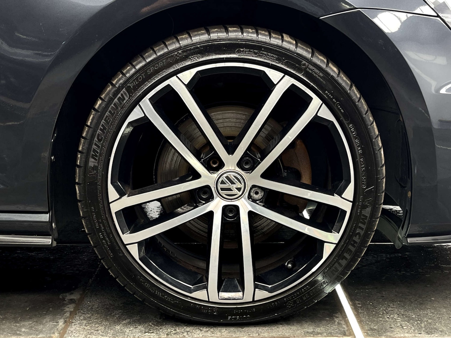 Used Volkswagen Golf 2014 for sale - 76751440: Photo 21