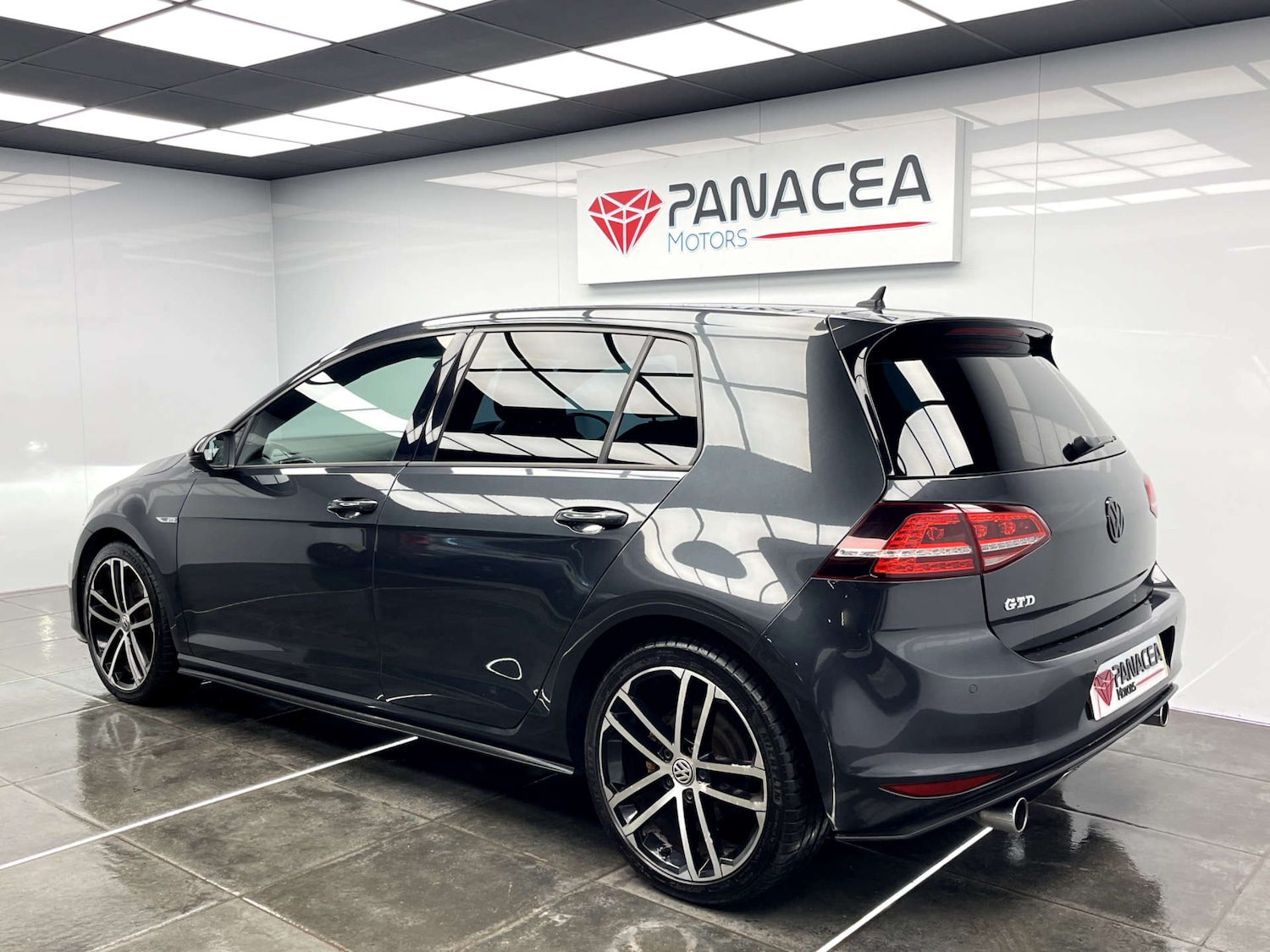 Used Volkswagen Golf 2014 for sale - 76751440: Photo 25