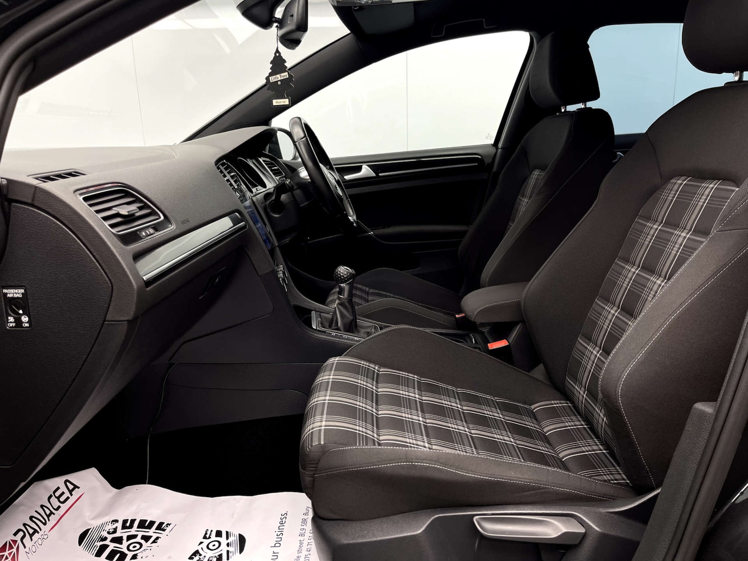 Used Volkswagen Golf 2014 for sale - 76751440: Photo 30