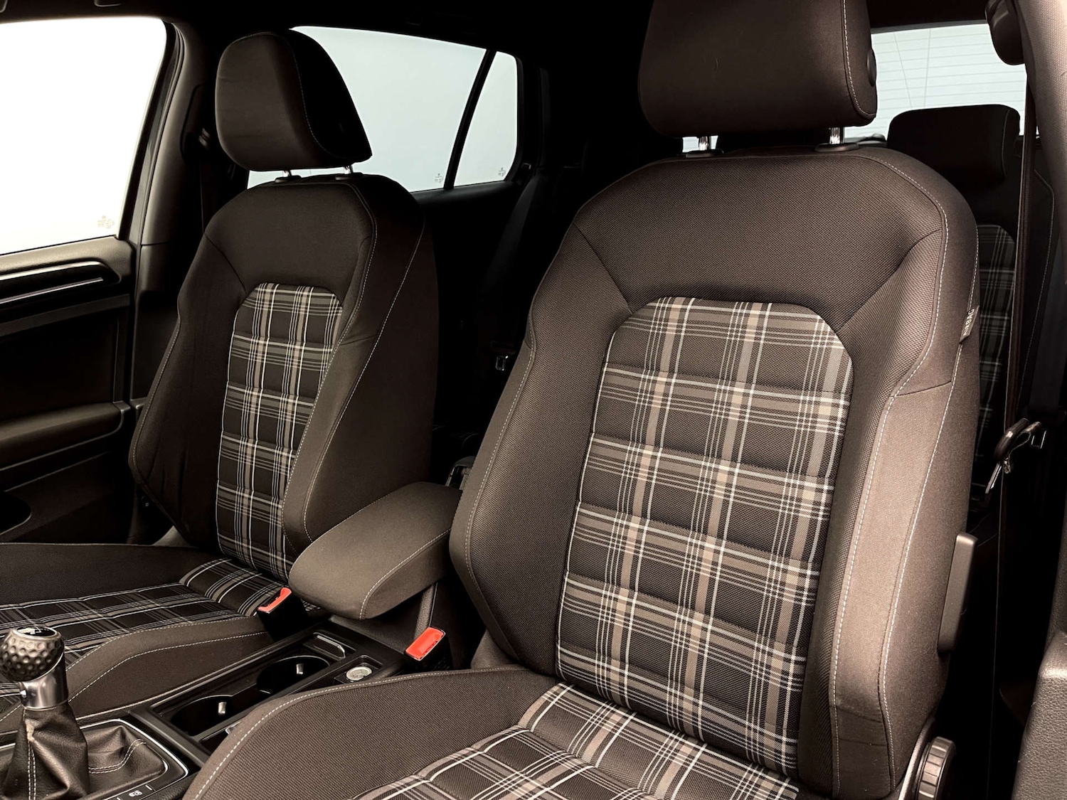 Used Volkswagen Golf 2014 for sale - 76751440: Photo 31