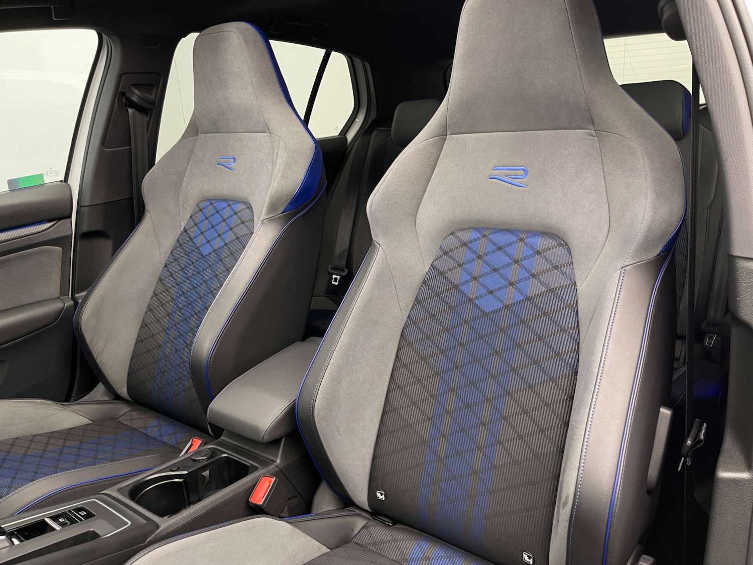 Used Volkswagen Golf 2022 for sale - 76681904: Photo 26