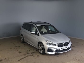 Used BMW 2 Series 2018 for sale - 77833248: Photo