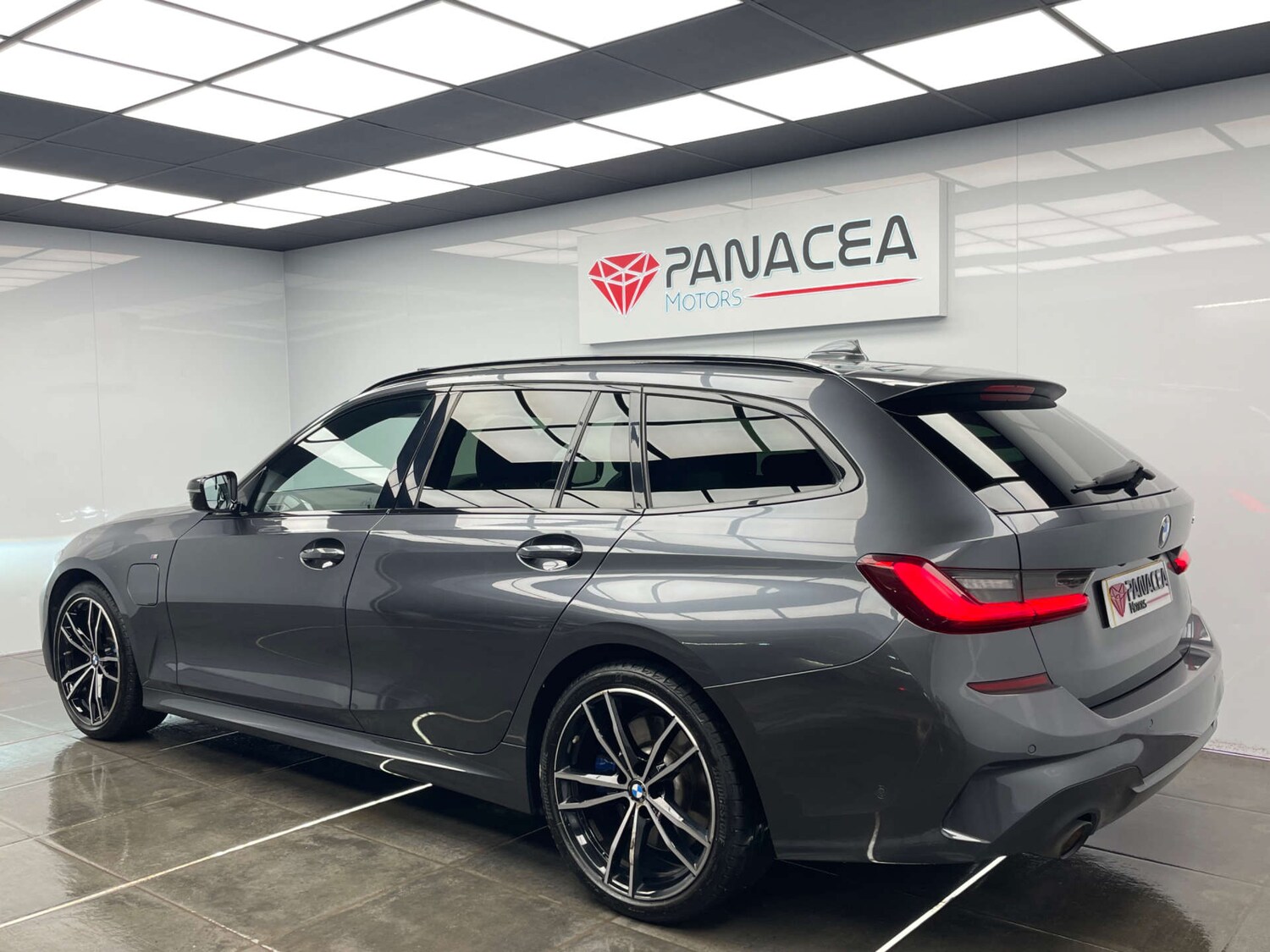 Used BMW 3 Series 2021 for sale - 77950358: Photo 28