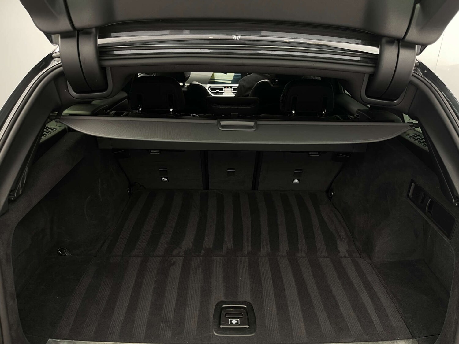 Used BMW 3 Series 2021 for sale - 77950358: Photo 32