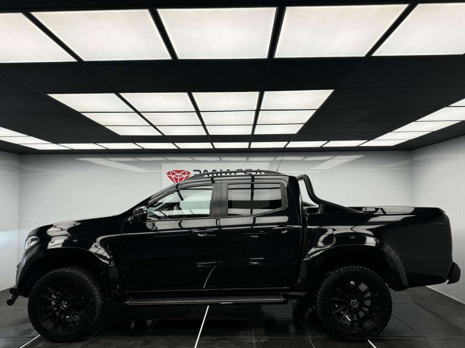 Used Mercedes-Benz X Class 2017 for sale - 76601763: Photo 13