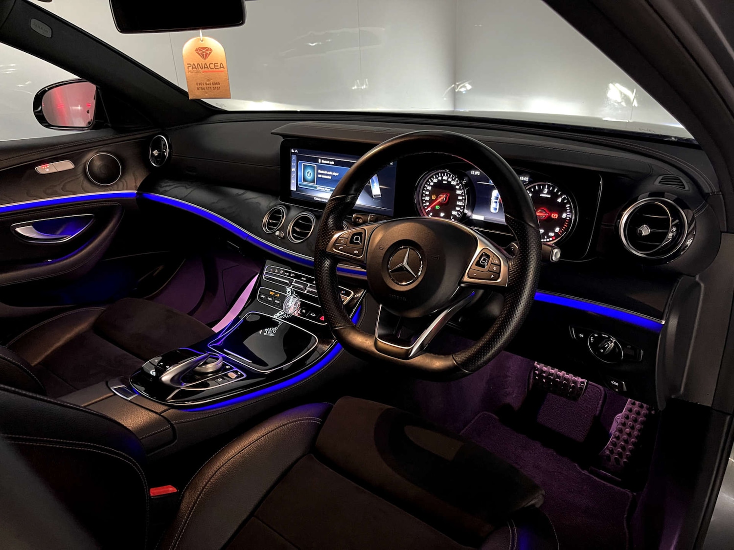 Used Mercedes-Benz E Class 2017 for sale - 76438964: Photo 2