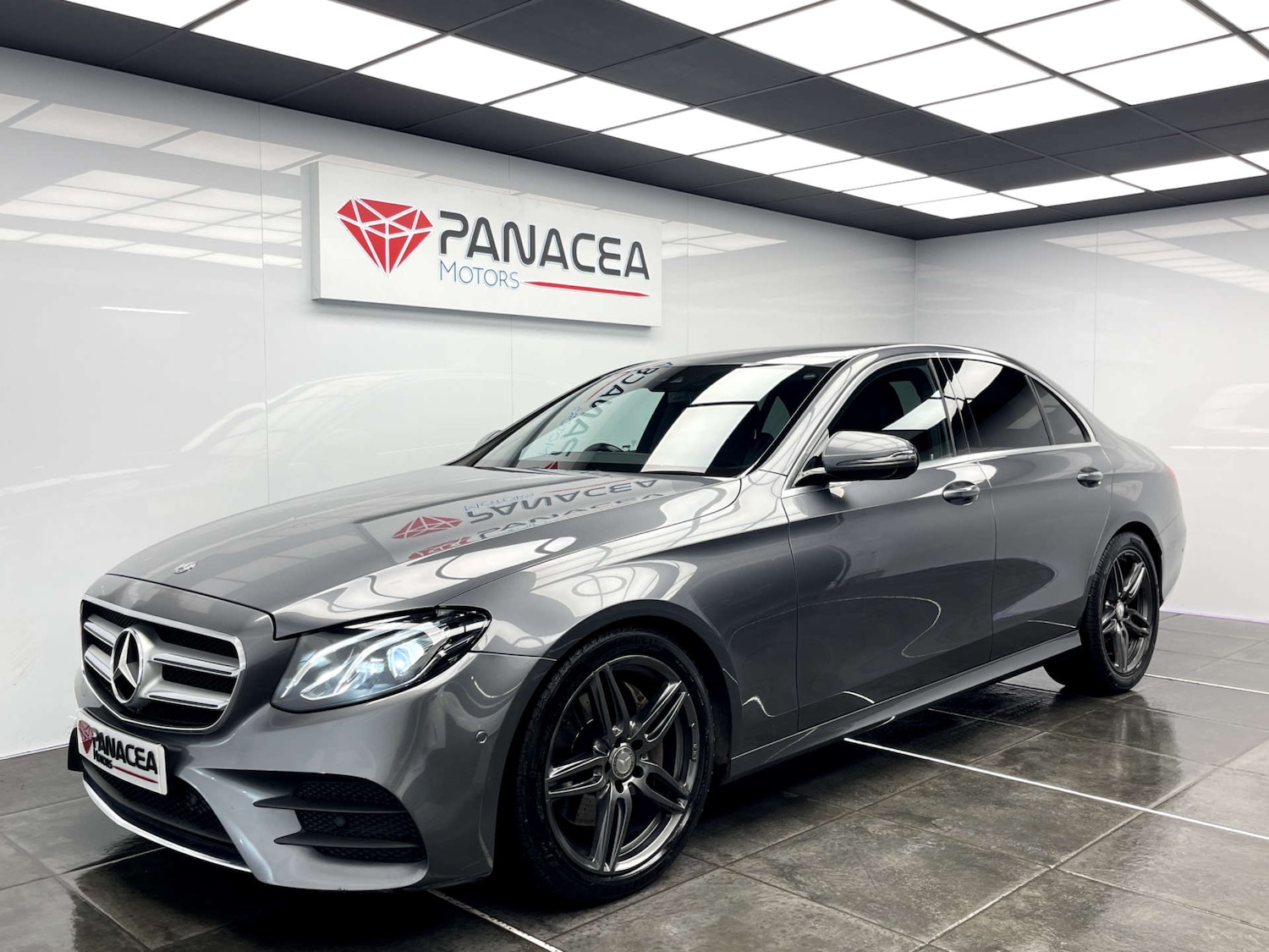 Used Mercedes-Benz E Class 2017 for sale - 76438964: Photo 29