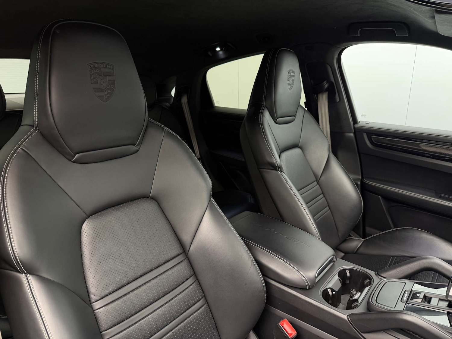 Used Porsche Cayenne 2023 for sale - 77055544: Photo 11