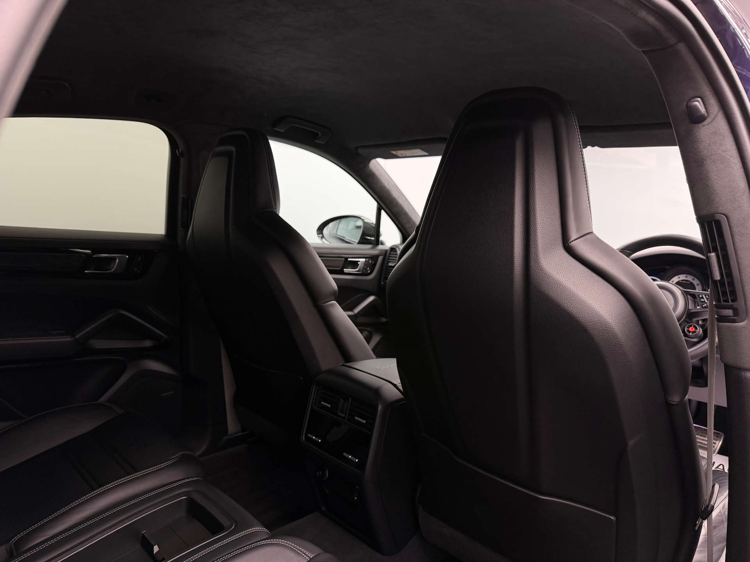 Used Porsche Cayenne 2023 for sale - 77055544: Photo 30