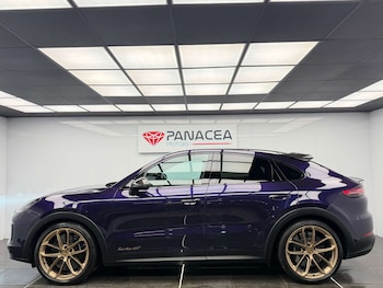 Used Porsche Cayenne 2023 for sale - 77055544: Photo