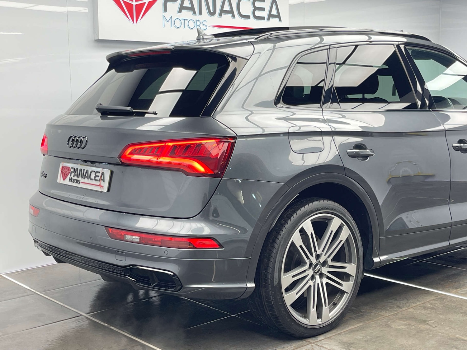 Used Audi SQ5 2017 for sale - 77502045: Photo 11