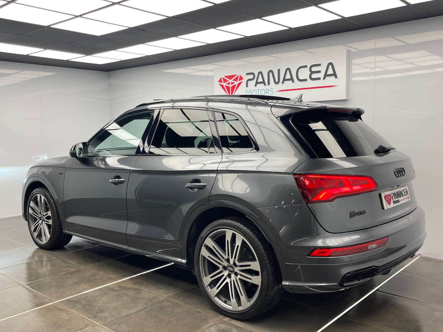 Used Audi SQ5 2017 for sale - 77502045: Photo 38