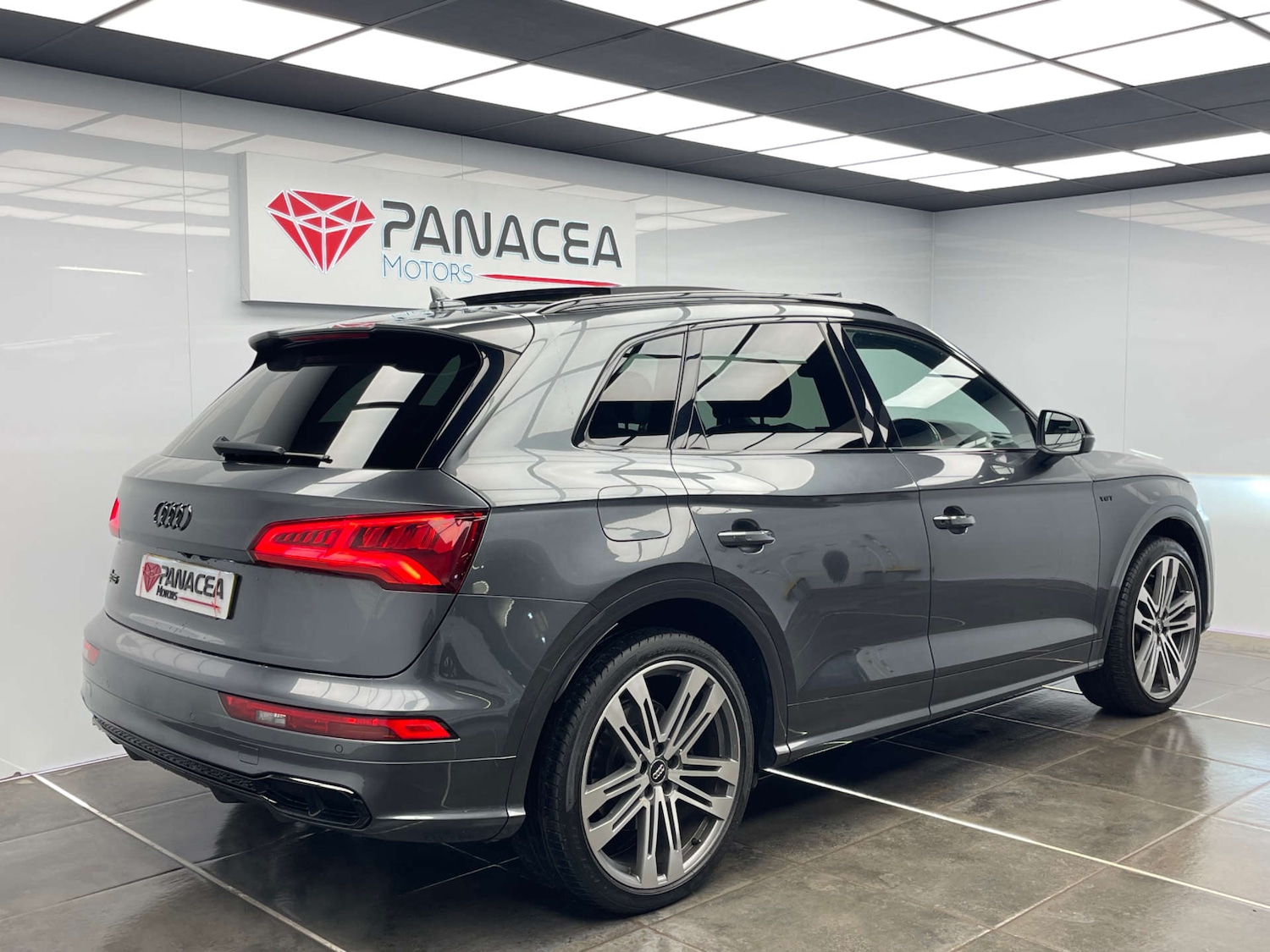 Used Audi SQ5 2017 for sale - 77502045: Photo 5