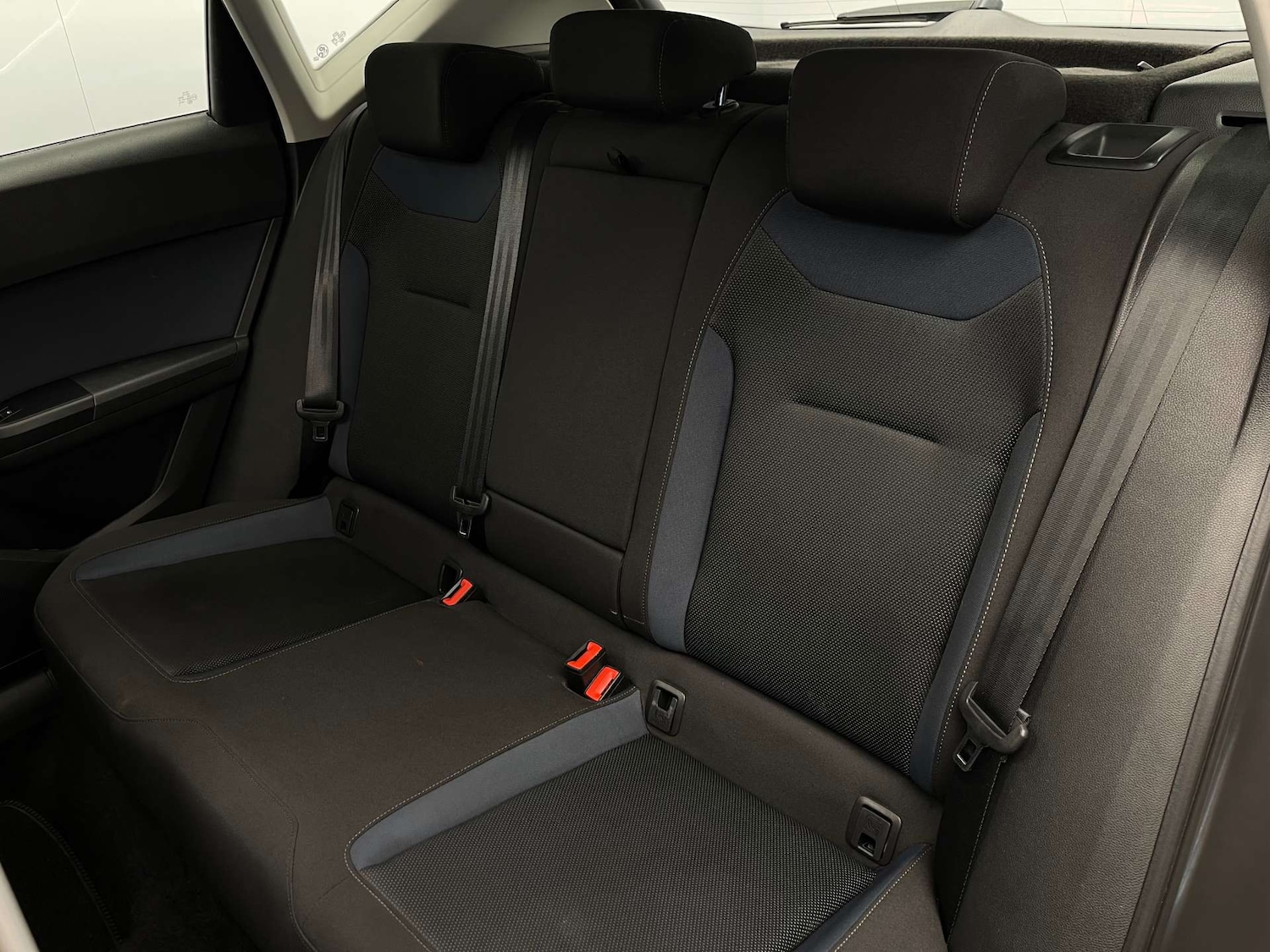 Used SEAT Ateca 2017 for sale - 76363842: Photo 32