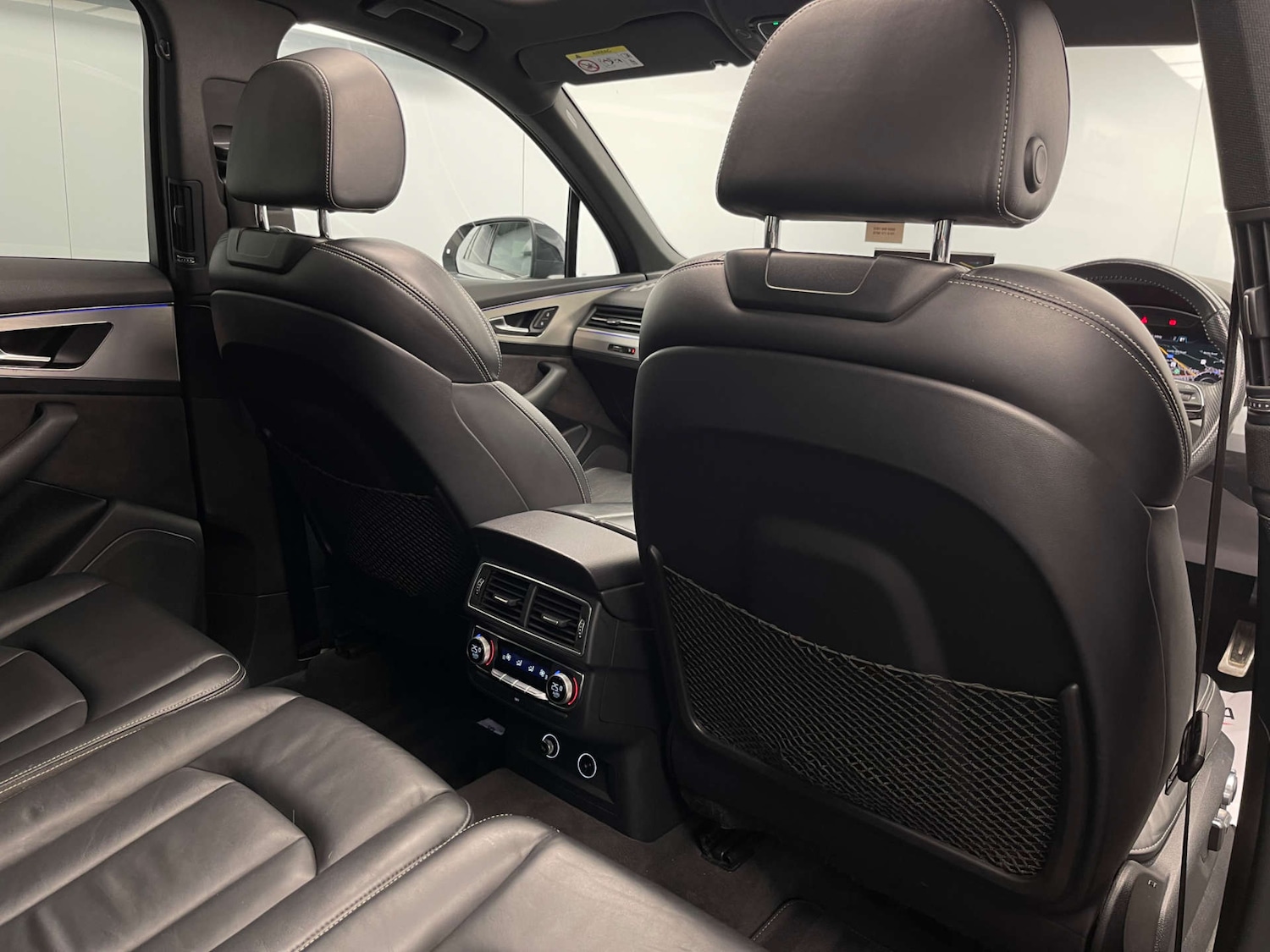 Used Audi Q7 2018 for sale - 77201551: Photo 32