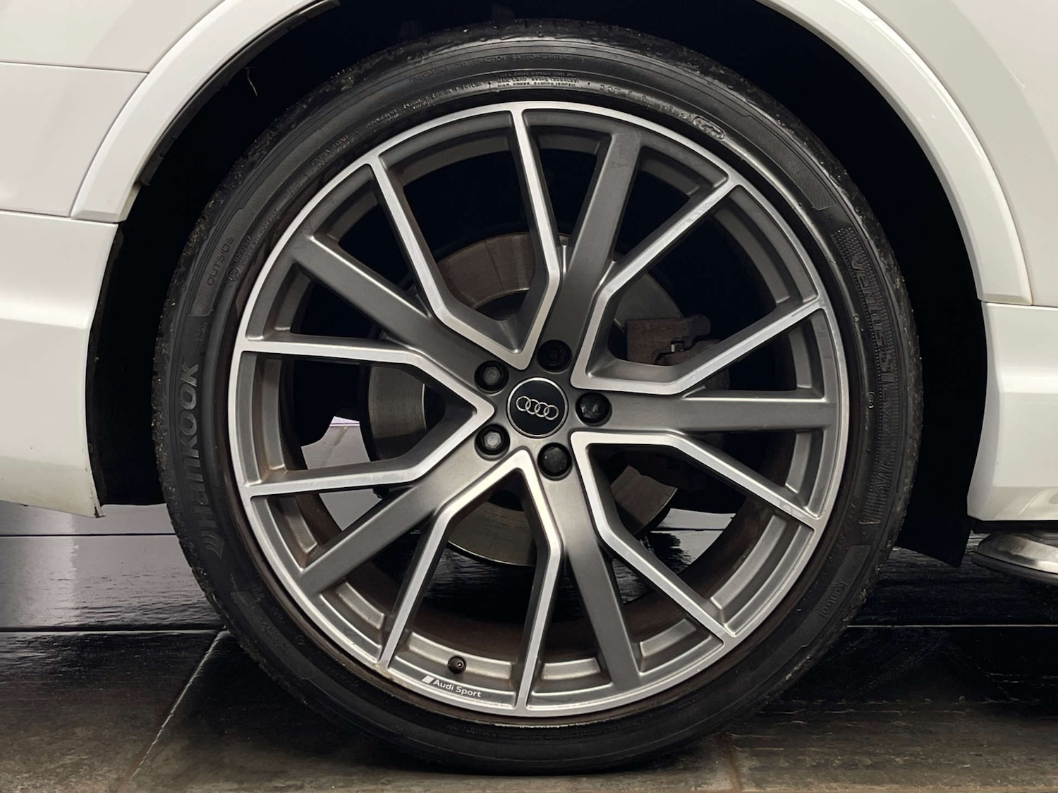 Used Audi Q7 2018 for sale - 77201551: Photo 44