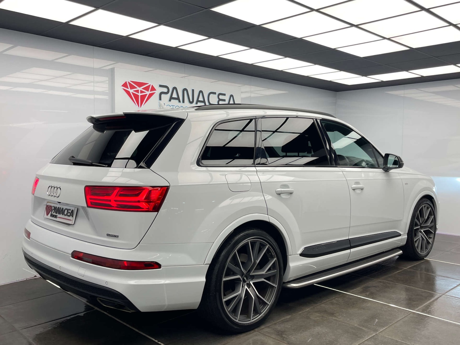 Used Audi Q7 2018 for sale - 77201551: Photo 5