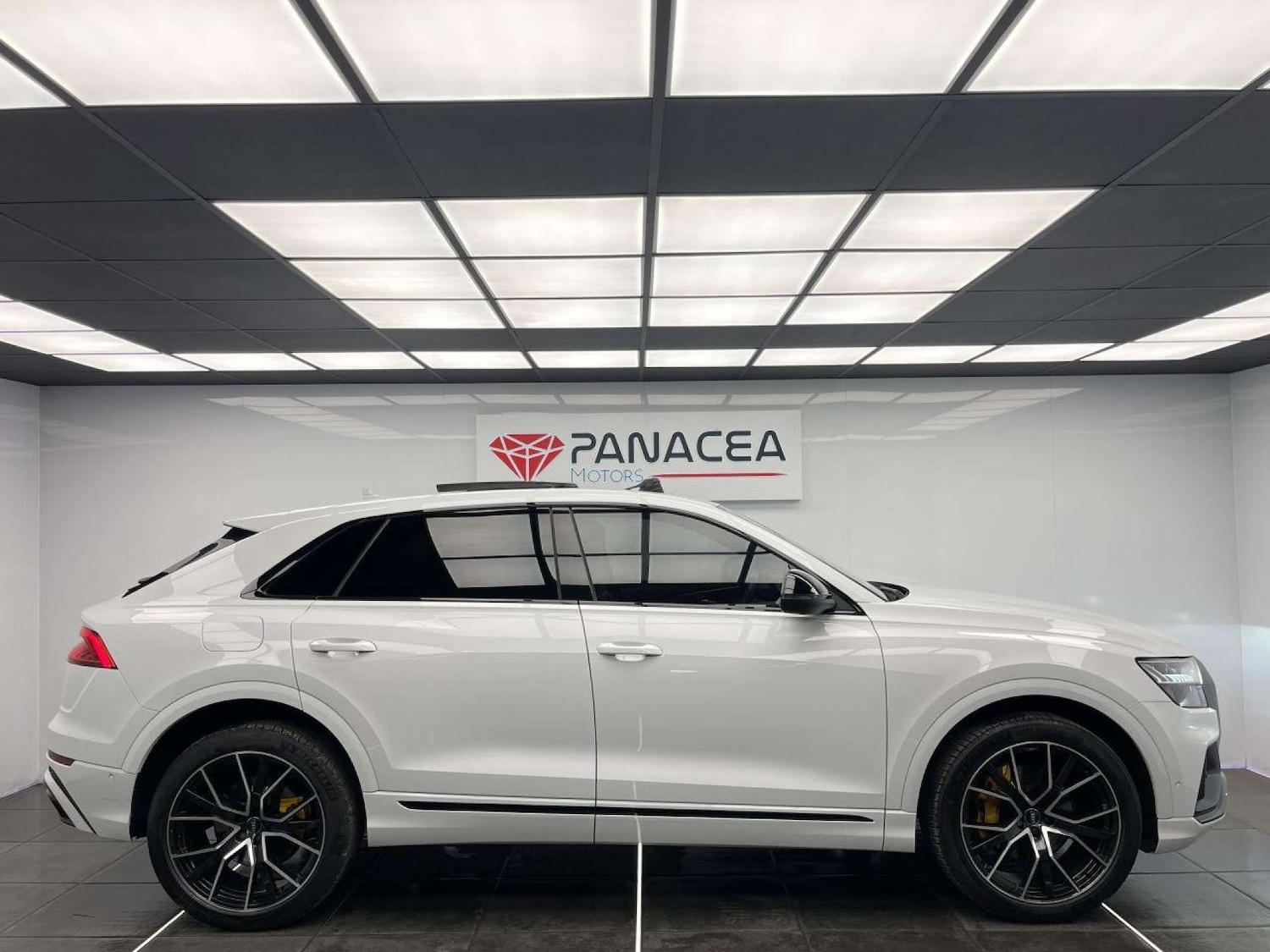 Used Audi Q8 2020 for sale - 76126413: Photo 3