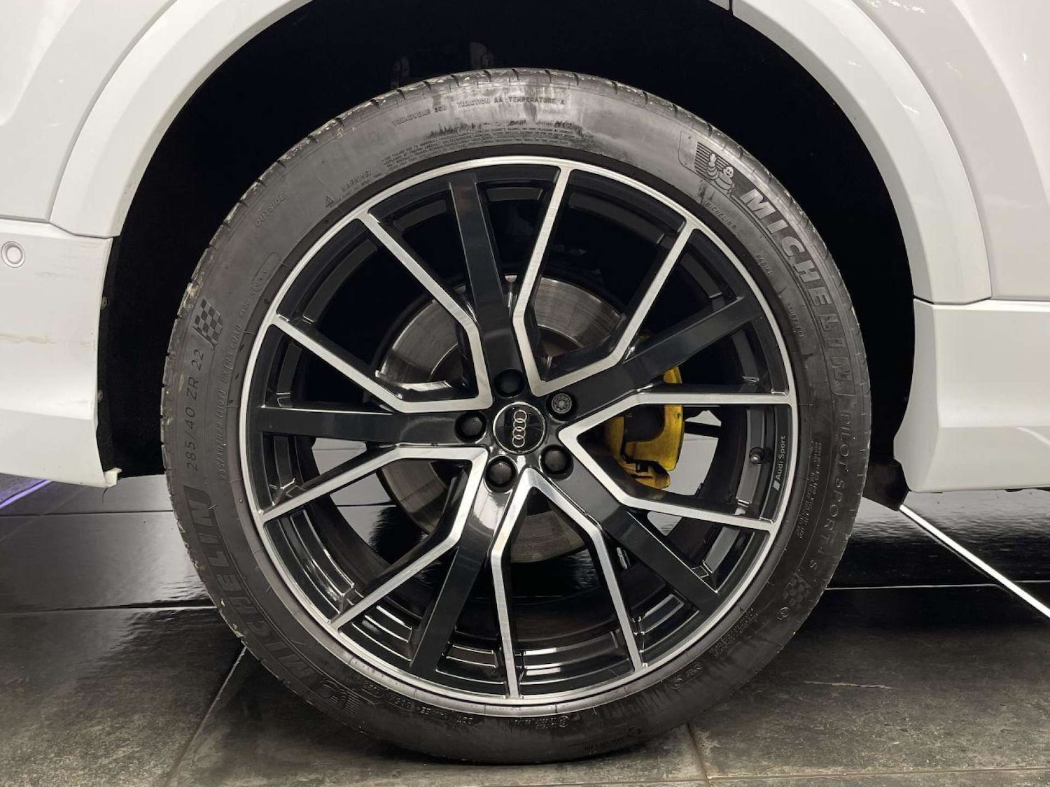 Used Audi Q8 2020 for sale - 76126413: Photo 39