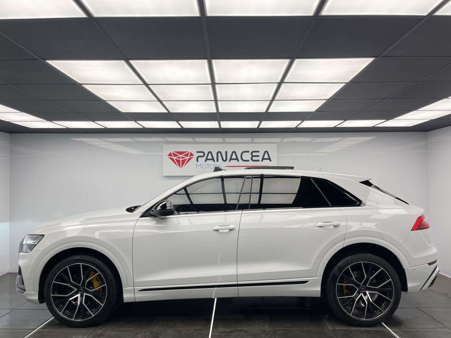 Used Audi Q8 2020 for sale - 76126413: Photo 42