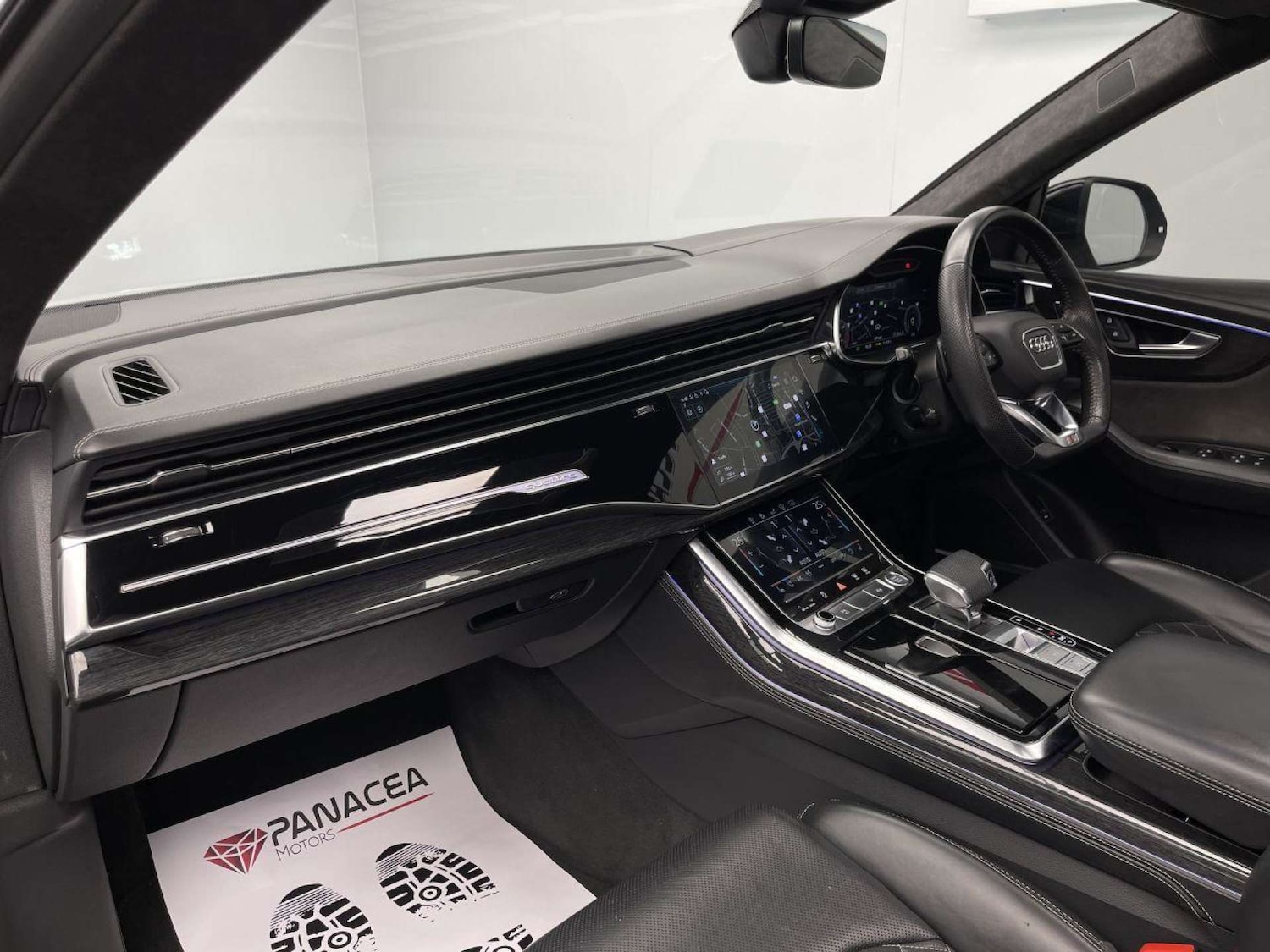 Used Audi Q8 2020 for sale - 76126413: Photo 50