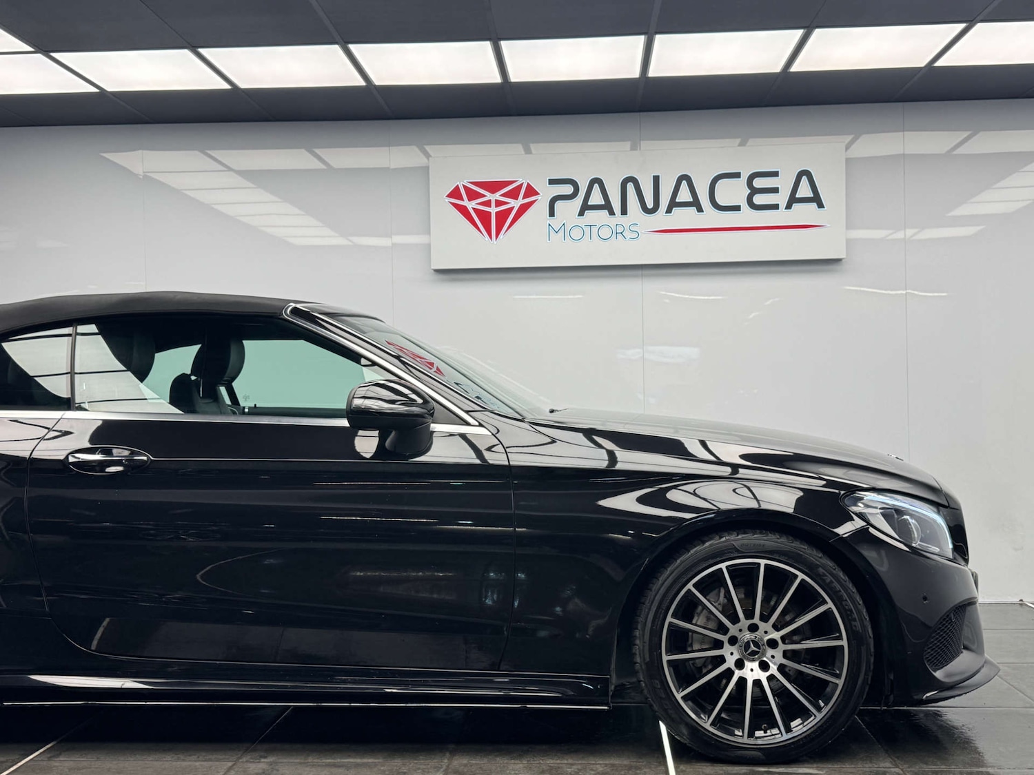 Used Mercedes-Benz C Class 2018 for sale - 76263513: Photo 27