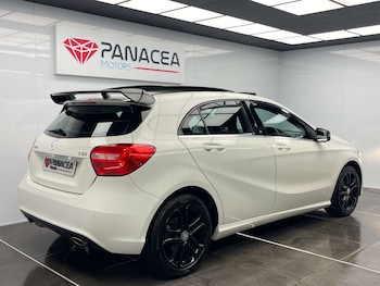 Used Mercedes-Benz A-Class 2015 for sale - 77702607: Photo