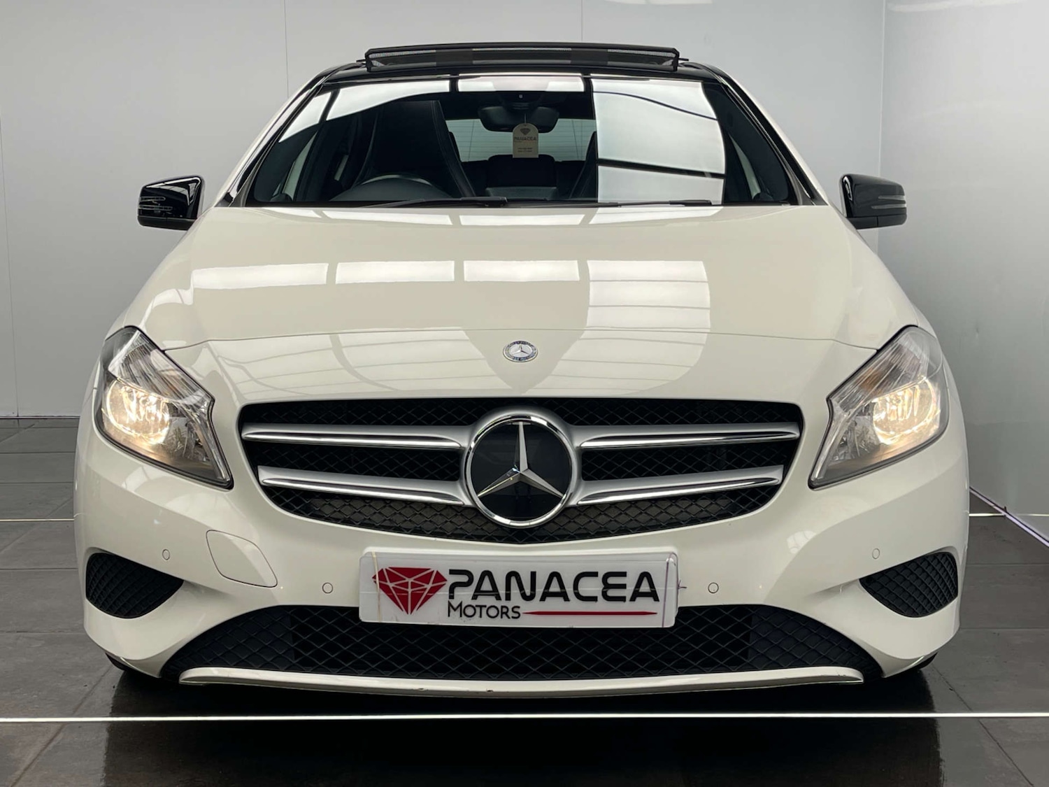Used Mercedes-Benz A-Class 2015 for sale - 77702607: Photo 5