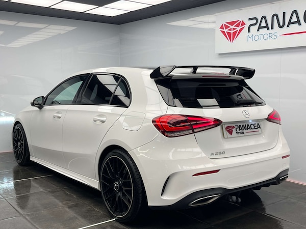 Used Mercedes-Benz A-Class 2018 for sale - 76263534: Photo 2