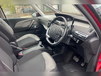 Used Citroen C4 Grand Picasso 2019 for sale - 76805180: Photo