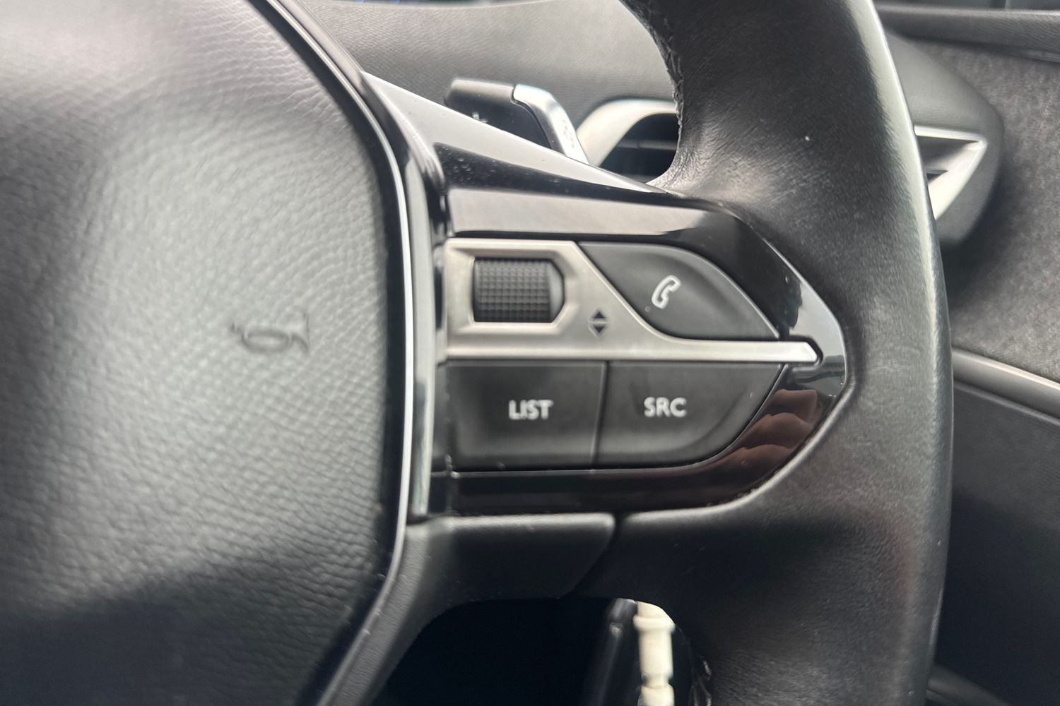 Used Peugeot 3008 2017 for sale - 77123858: Photo 20