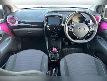 Used Toyota AYGO 2018 for sale - 76746464: Photo