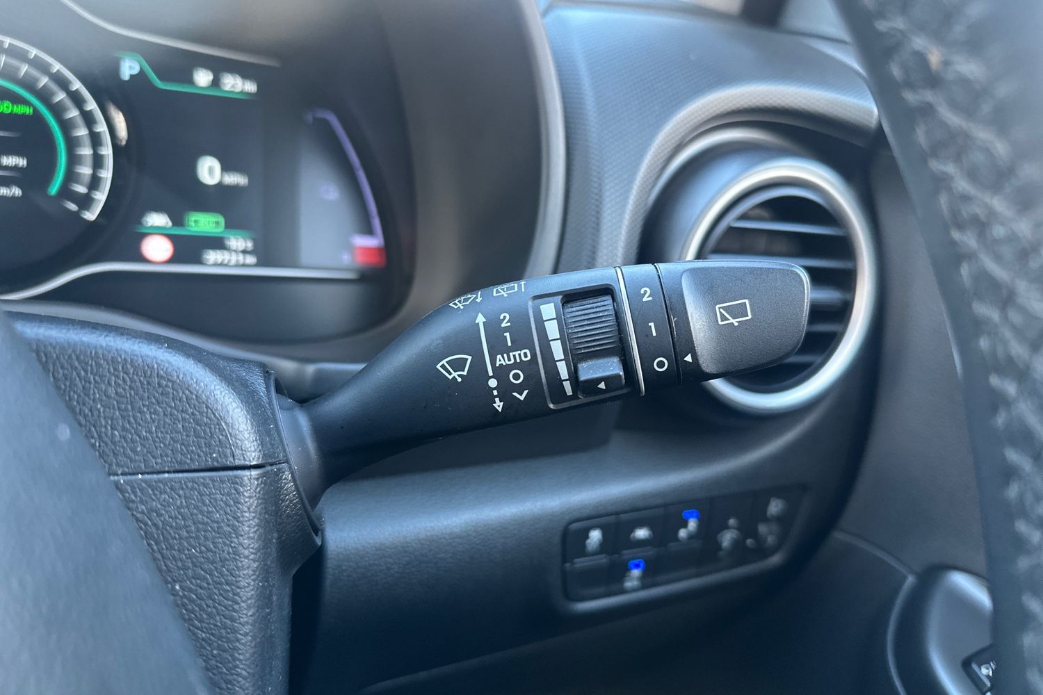 Used Hyundai KONA 2020 for sale - 76310427: Photo 20