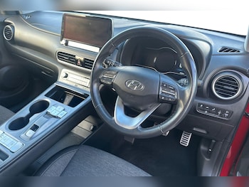 Used Hyundai KONA 2020 for sale - 76310427: Photo