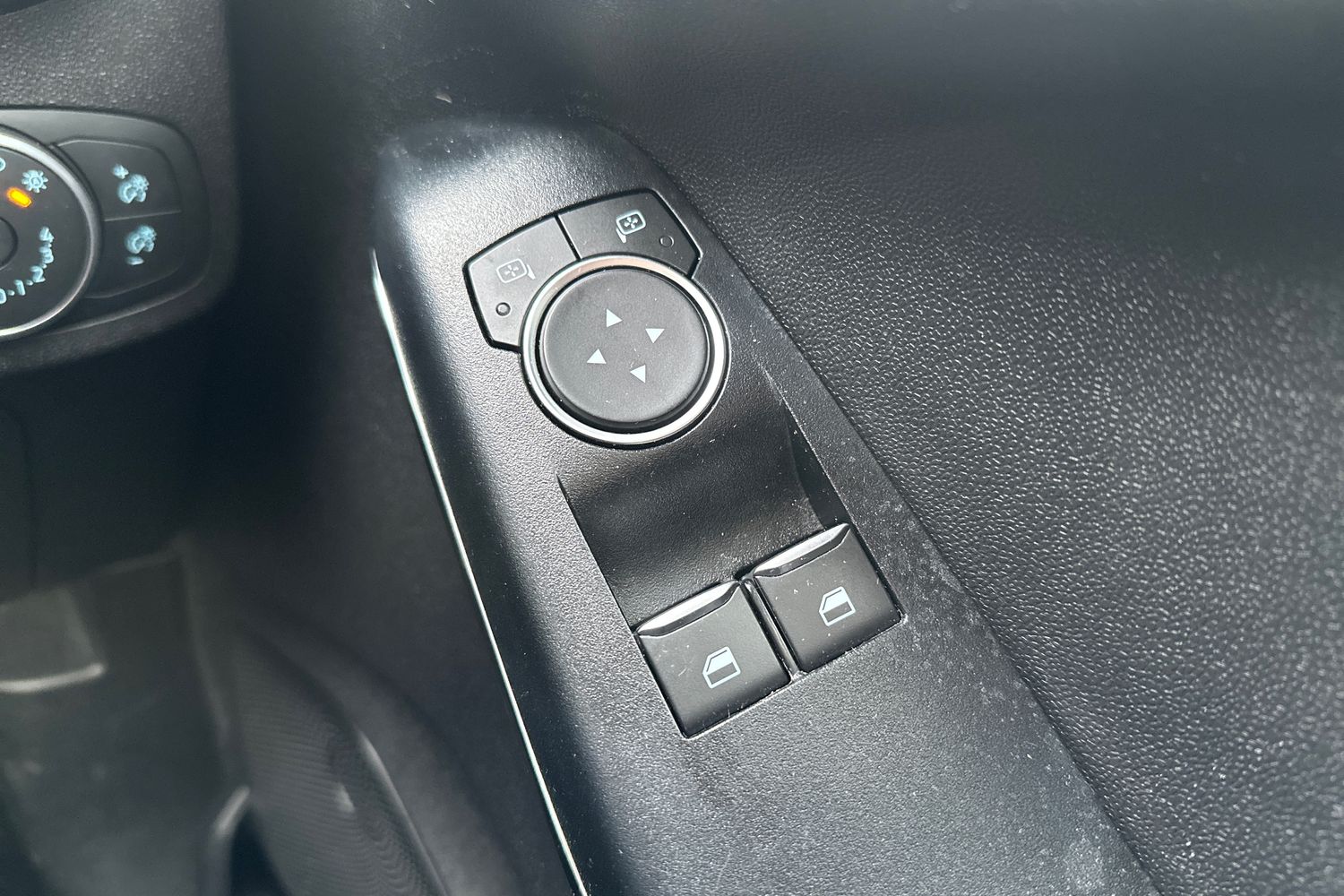 Used Ford Fiesta 2018 for sale - 76916295: Photo 15