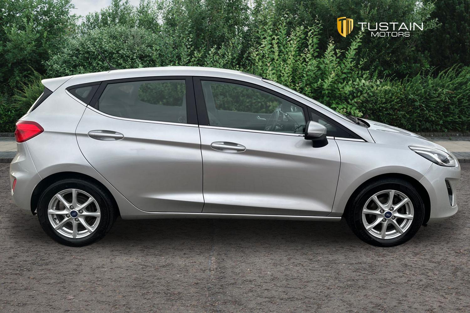 Used Ford Fiesta 2018 for sale - 76916295: Photo 8