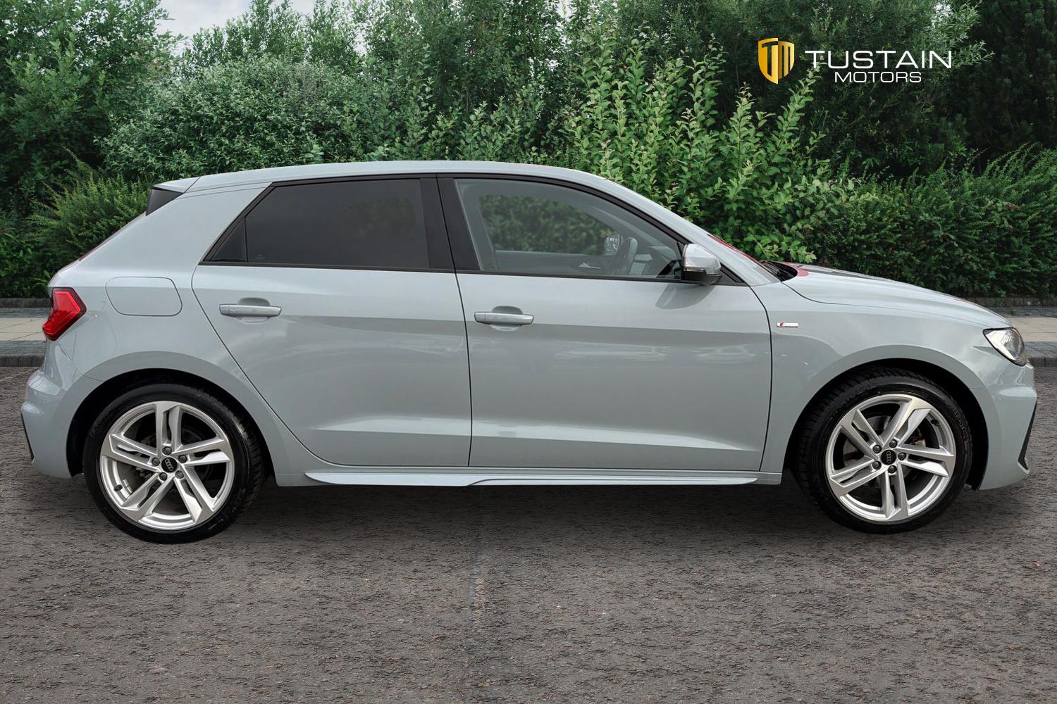 Used Audi A1 2023 for sale - 77797357: Photo 8
