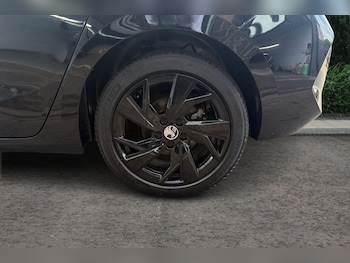 Used Vauxhall Astra 2023 for sale - 79294550: Photo