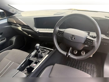 Used Vauxhall Astra 2023 for sale - 79294550: Photo