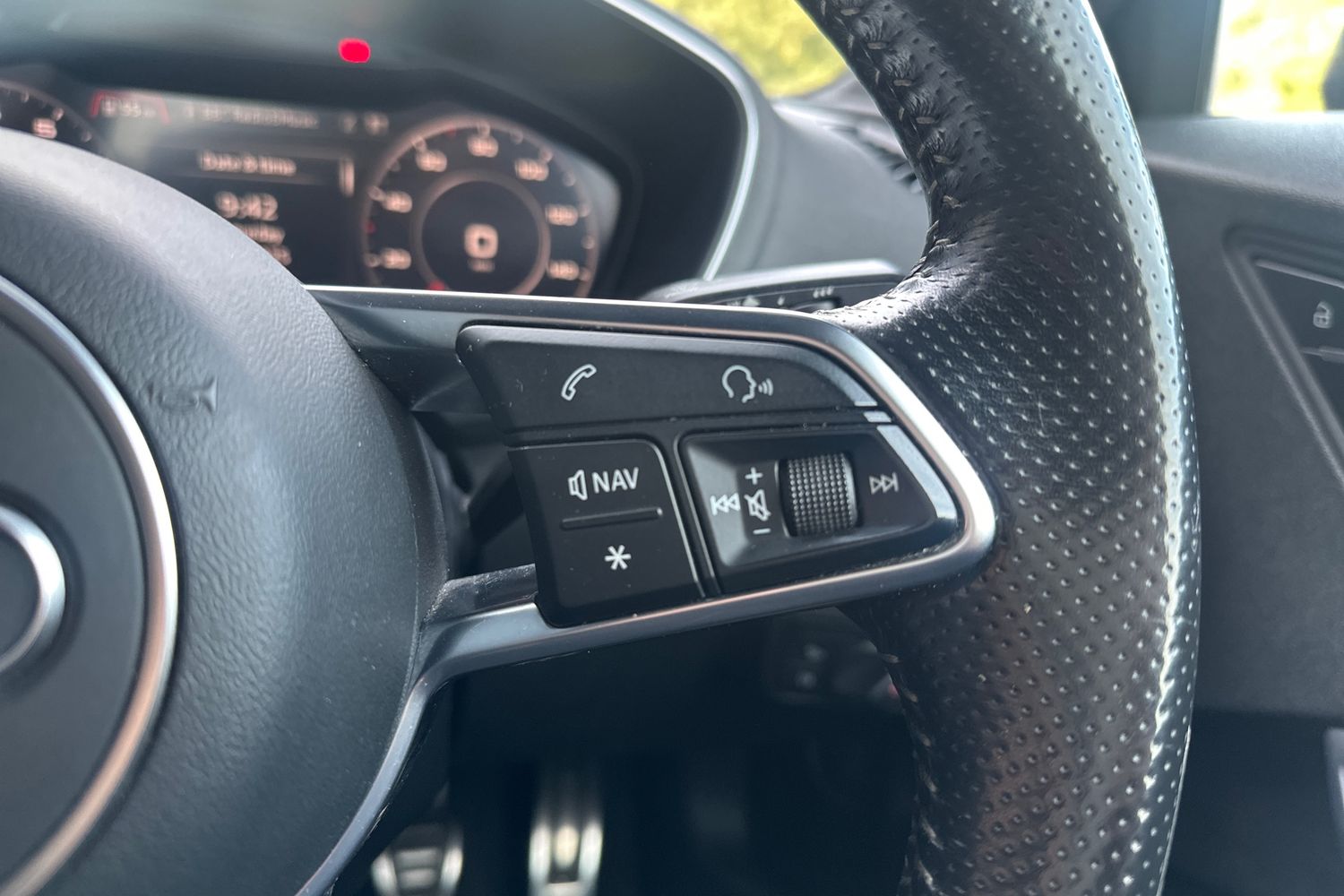 Used Audi TT 2016 for sale - 76063100: Photo 17